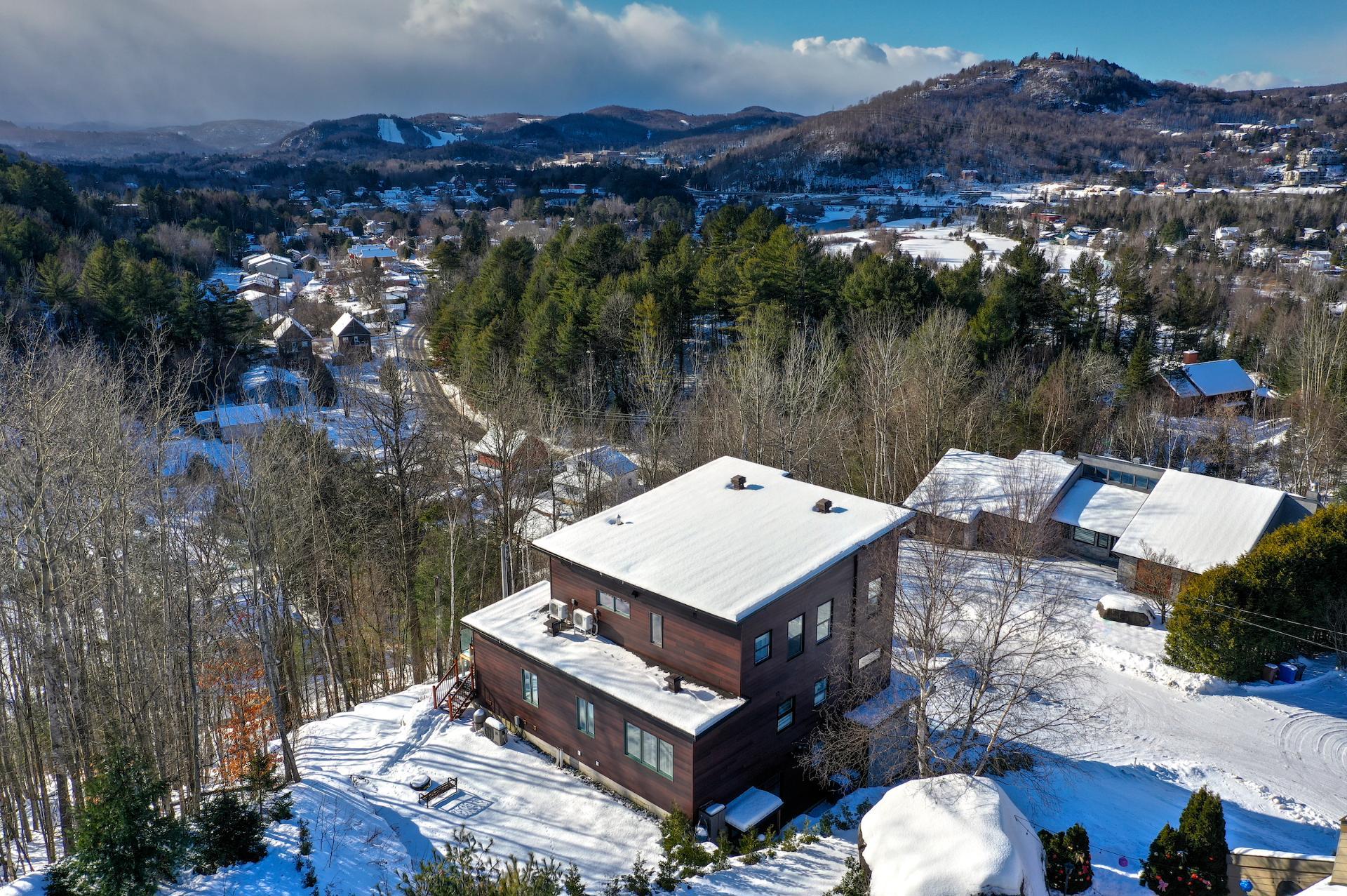 Vivre à Sainte-Adèle : ski au Mont Gabriel